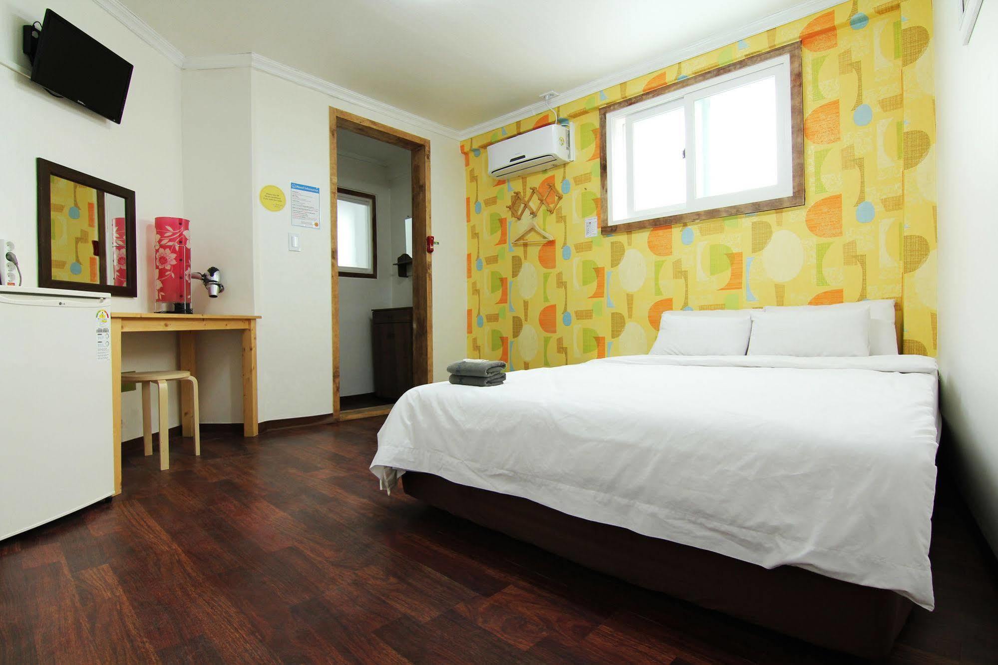 Banana Backpackers Asrama *