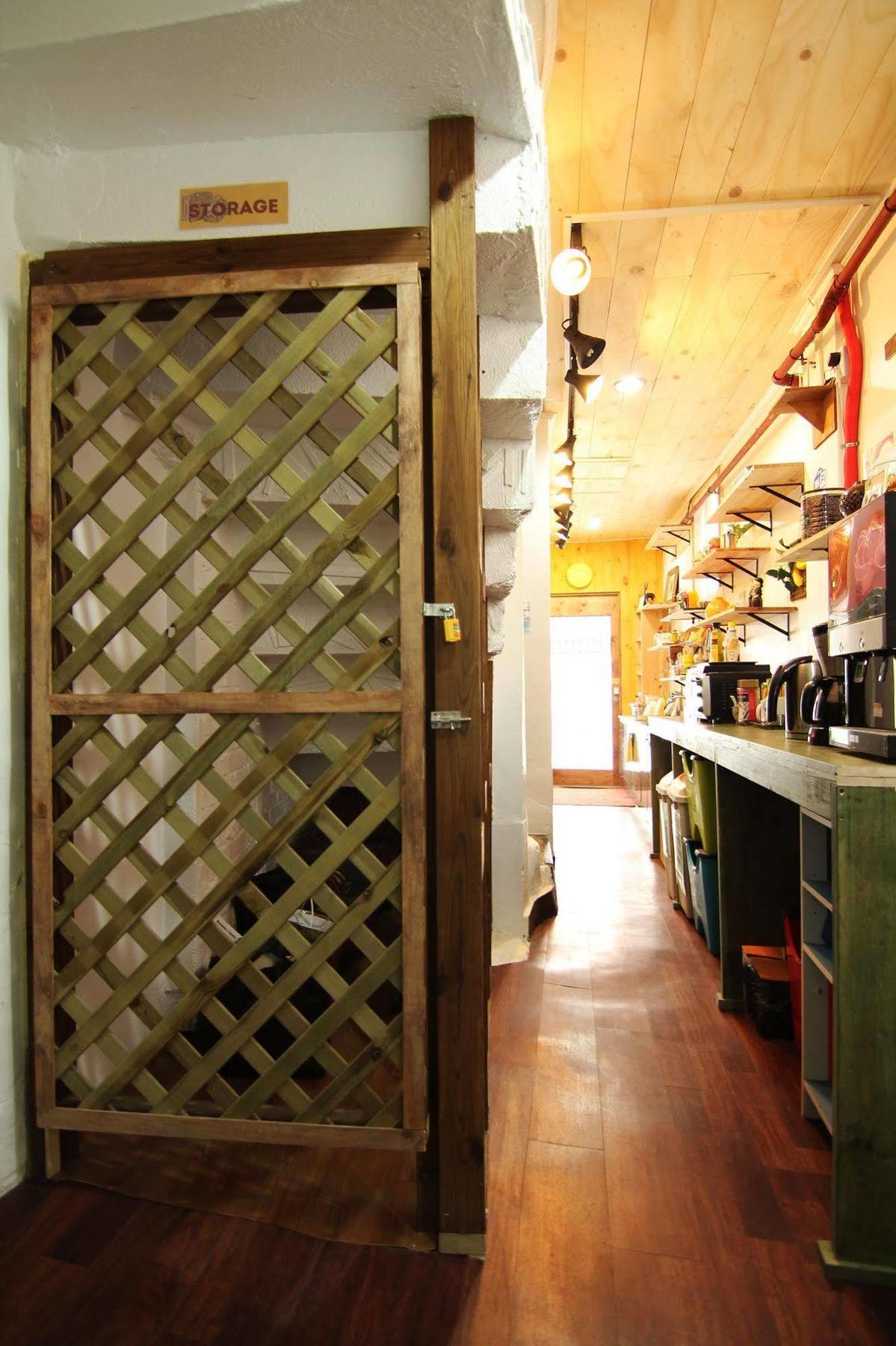 Asrama Banana Backpackers Seoul